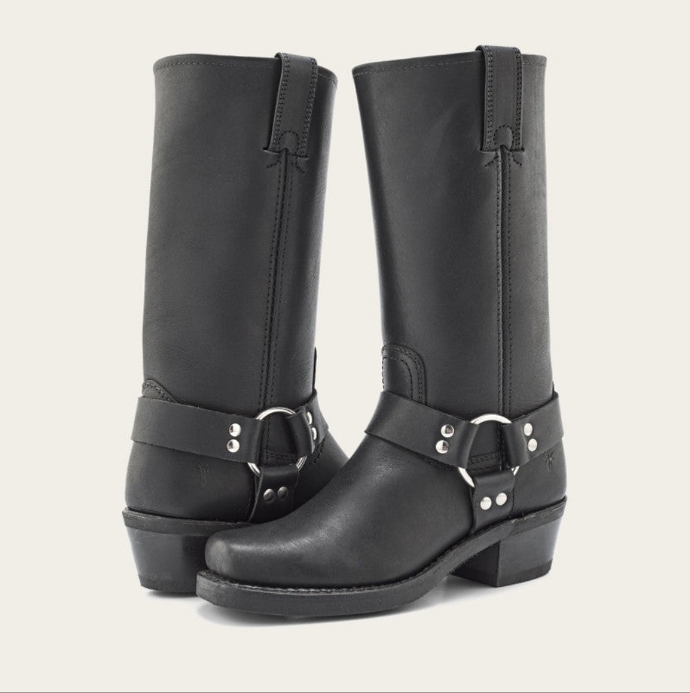 HARNESS 12R WOMENS size 8 Frye Black